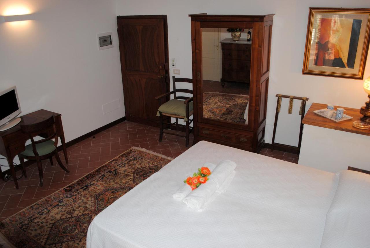 Hotel La Casa Dei Vezzi San Gimignano Exterior foto